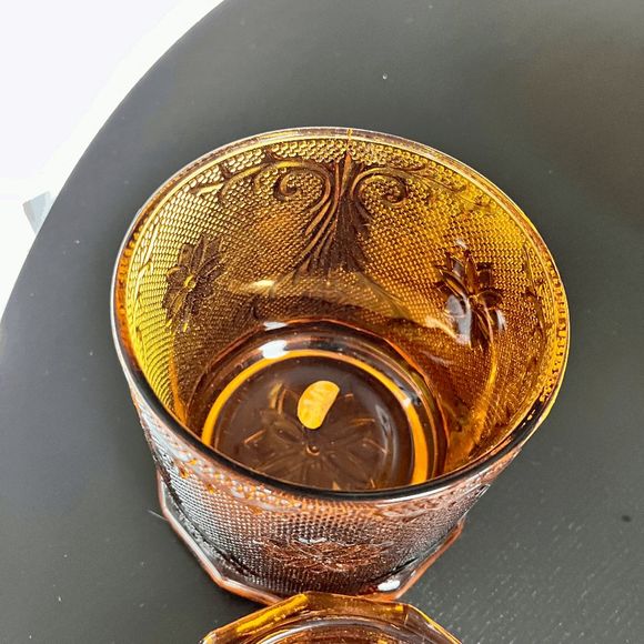 Vintage 1971-1989 New in Box Indiana Glass Tiara Sandwich Amber 7” Kitchen Stora - Picture 7 of 8